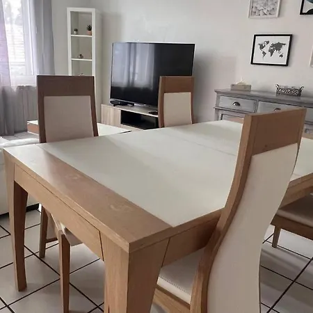 Maison Chaleureuse, Orly, Paris Апартаменты